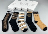 2023.10 (With Box) A Box of Versace Socks (1)