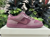 2023.12 Super Max Perfect Nike SB Dunk Low “Premium Valentine’s Day”Men And Women Shoes -ZL (225)